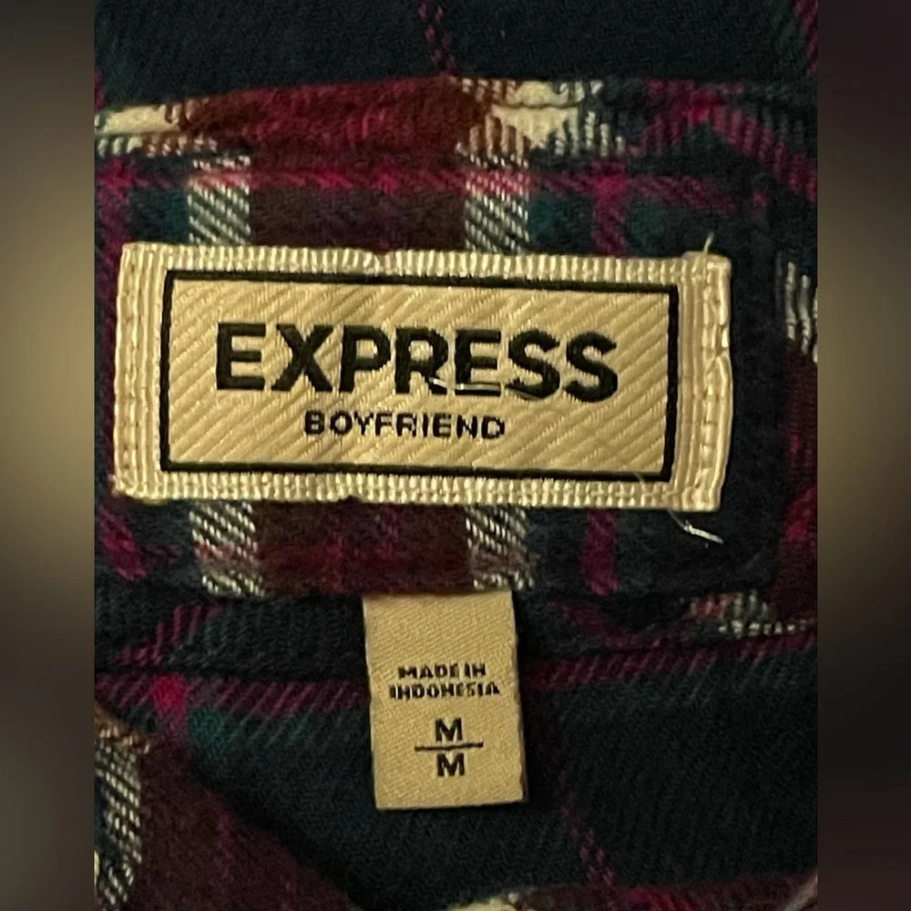 Express Boyfriend Flannel Shirt Blue Pink Double Front Patch Pocket Size Medium - Picture 9 of 11